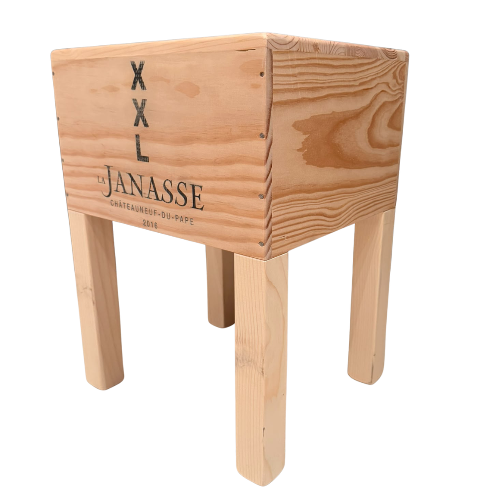 Weinkisten-Hocker "LA JANASSE" - Unikat