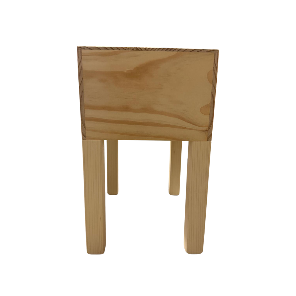 Weinkisten-Hocker "BAIGORRI" - Unikat